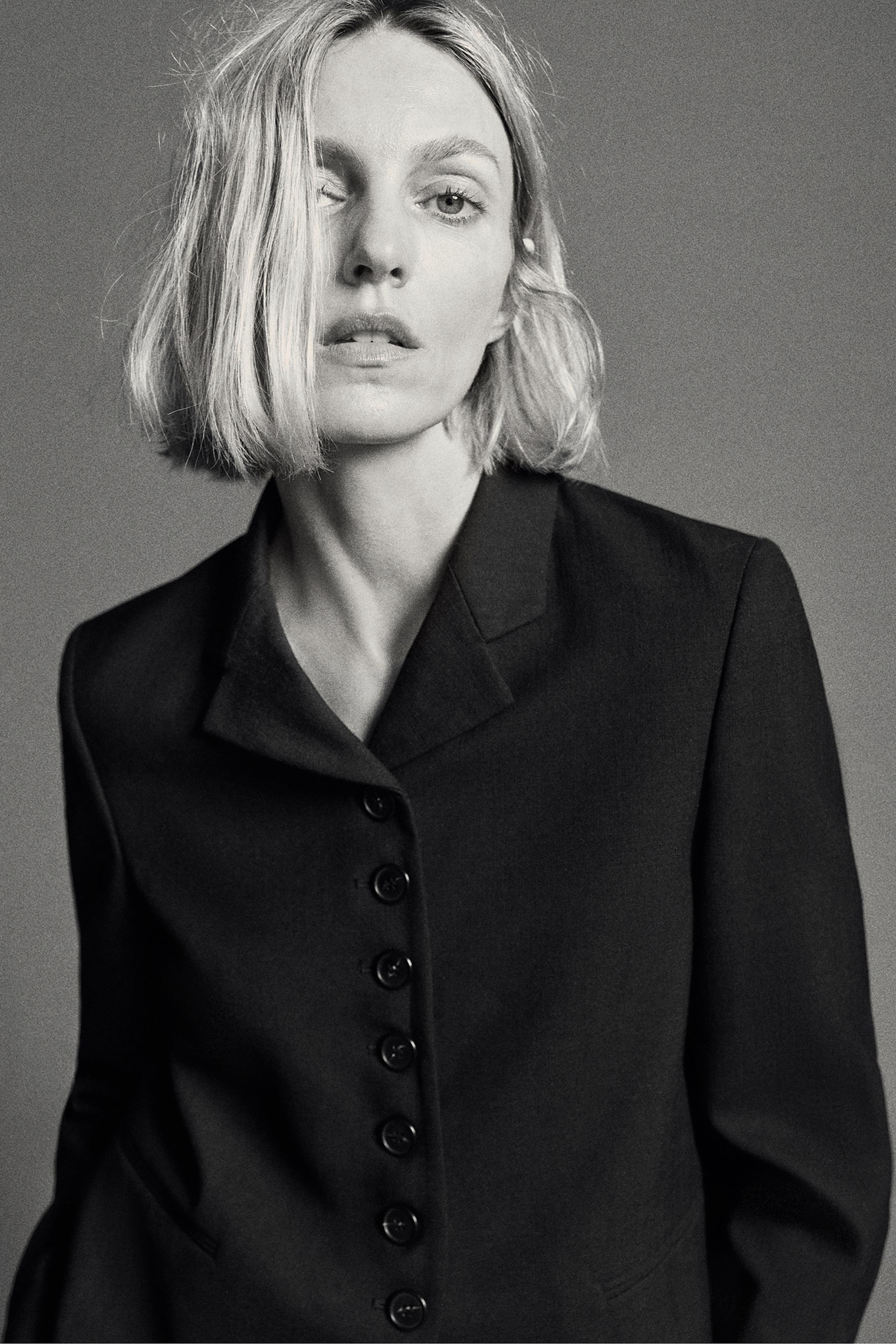 ZW COLLECTION STRAIGHT BUTTON BLAZER